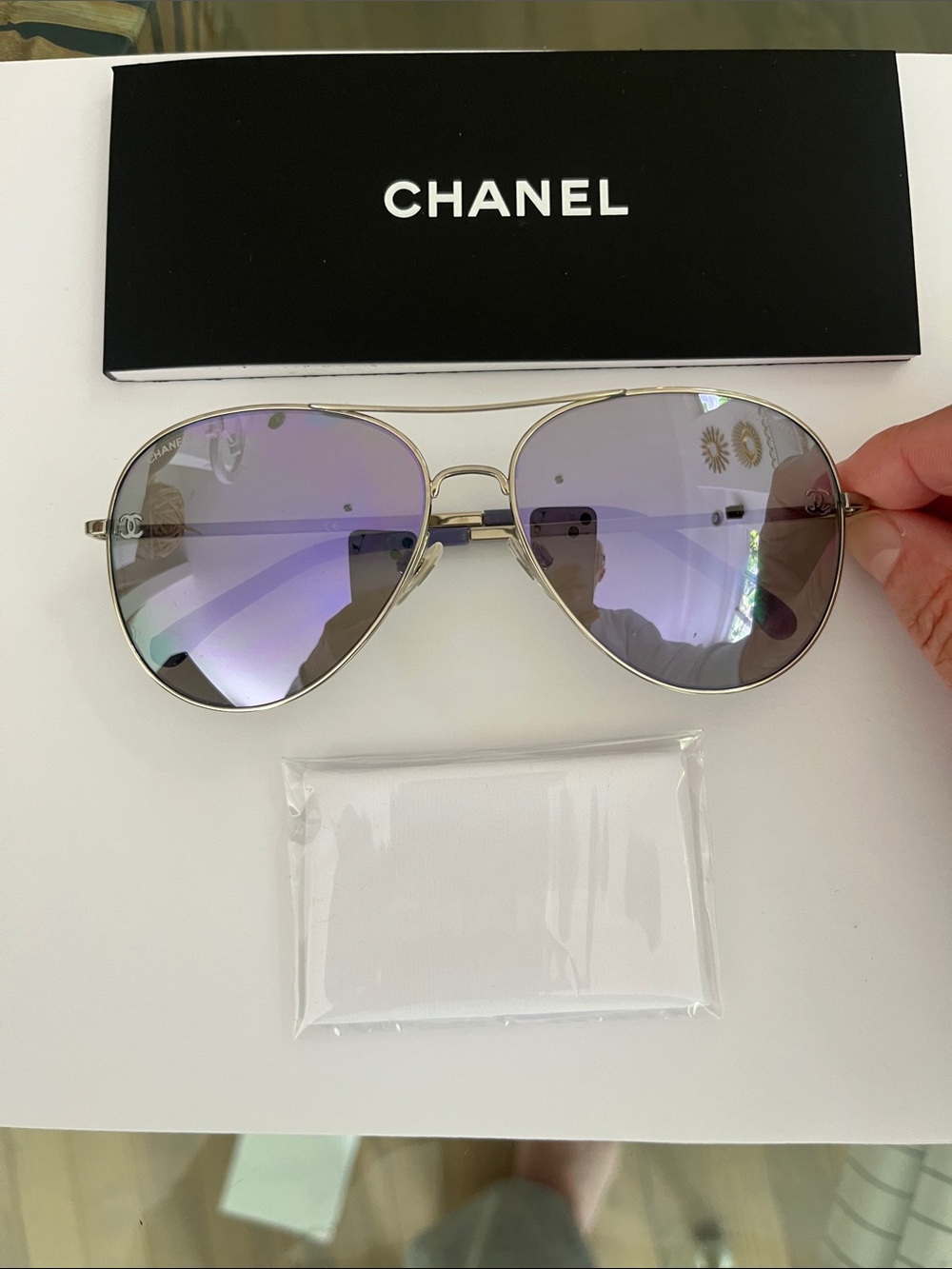 CHANEL Vintage 4189 Aviator Sunglasses with Lavender/Grey  Mirrored Lenses